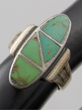 Vintage Native American Turquoise Channel Inlay Sterling Silver Ring Size 4.5